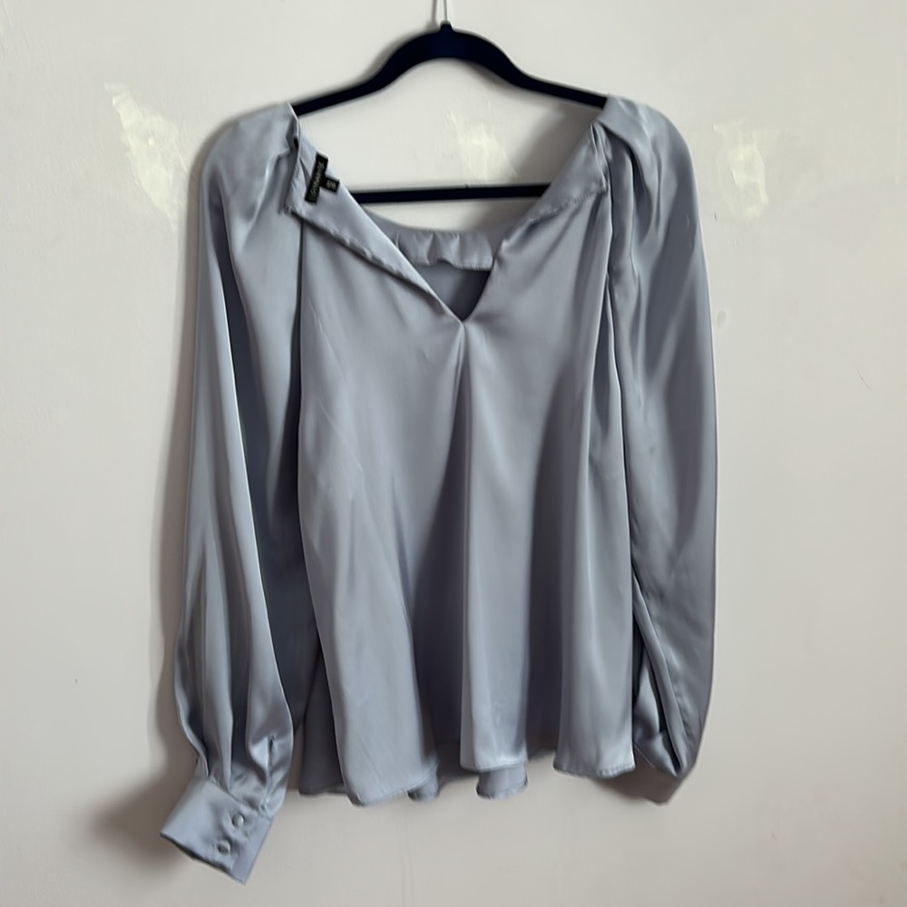 Dynamite Blouse - Picture 2 of 3